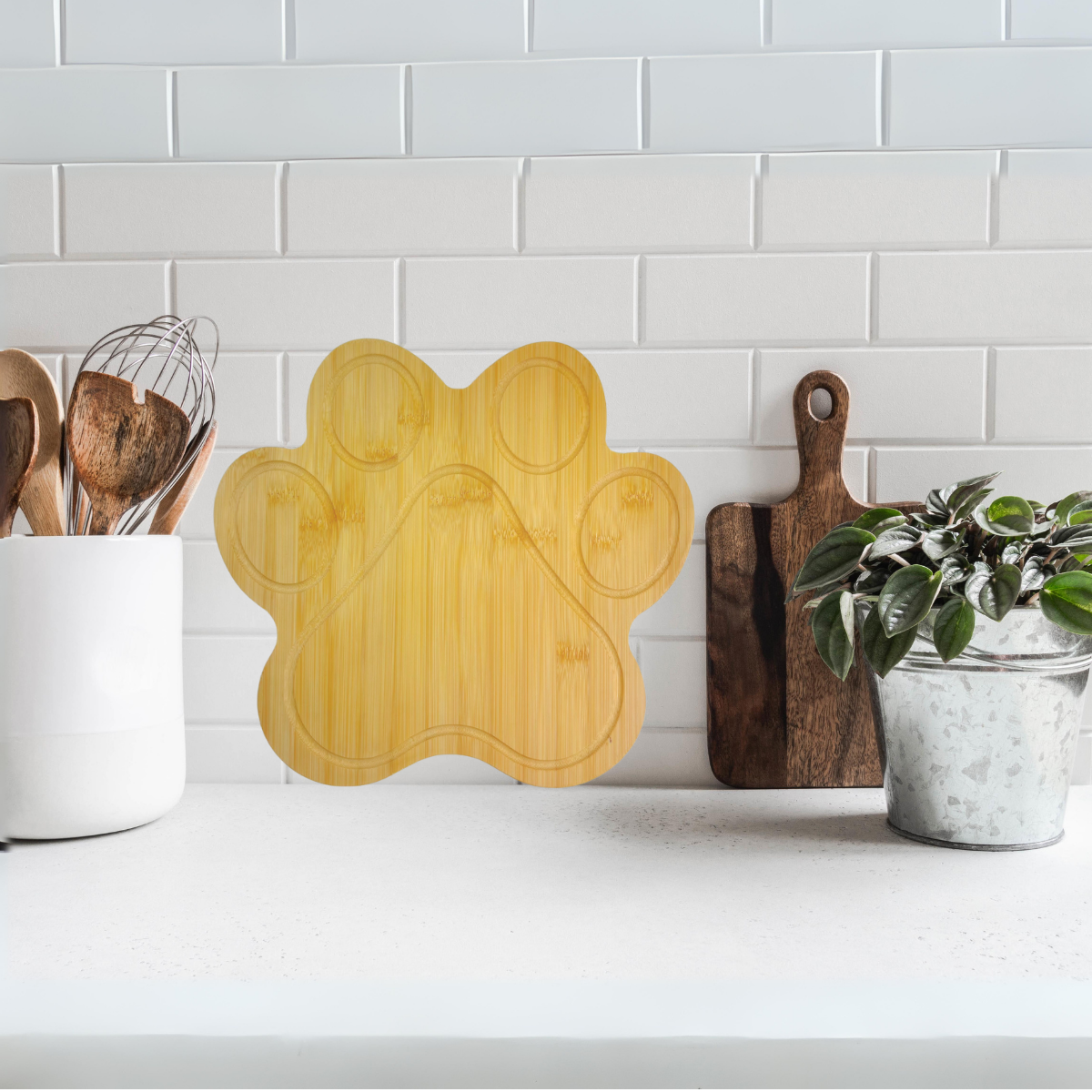 13" Animal Paw Shaped Plain Bamboo Cutting Board
