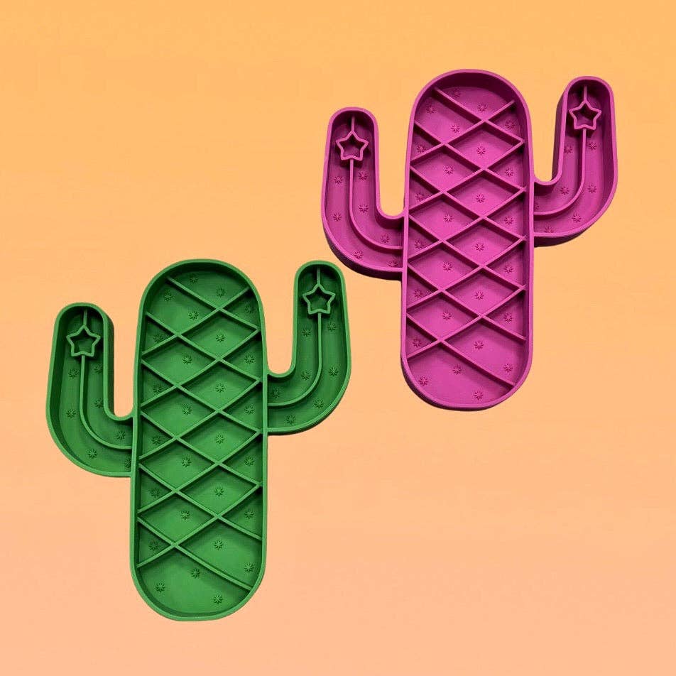 Cactus feeder charcuterie