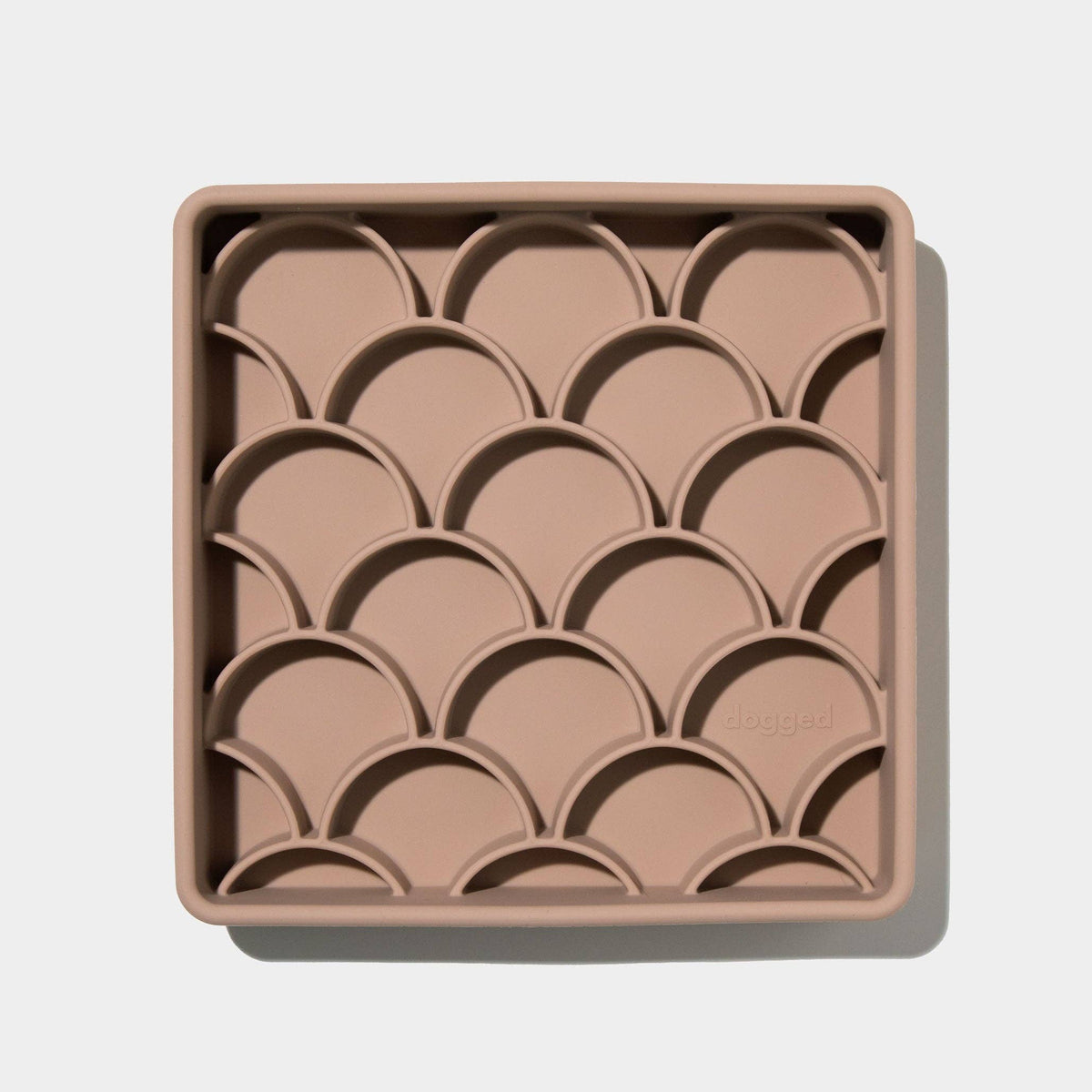 3-in-1 fish scale slow feeder bowl - fig