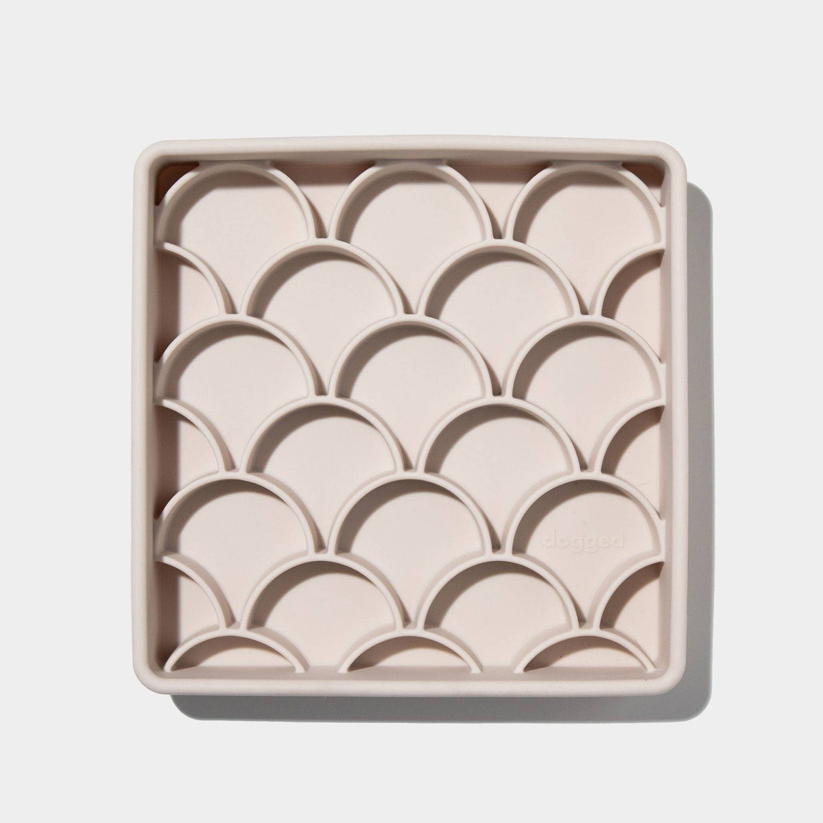 3-in-1 fish scale slow feeder bowl - sand