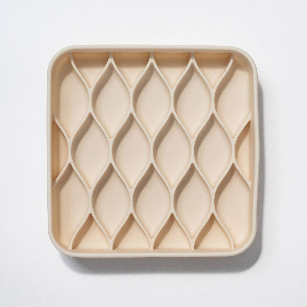 Argyle slow feeder bowl - buttercream