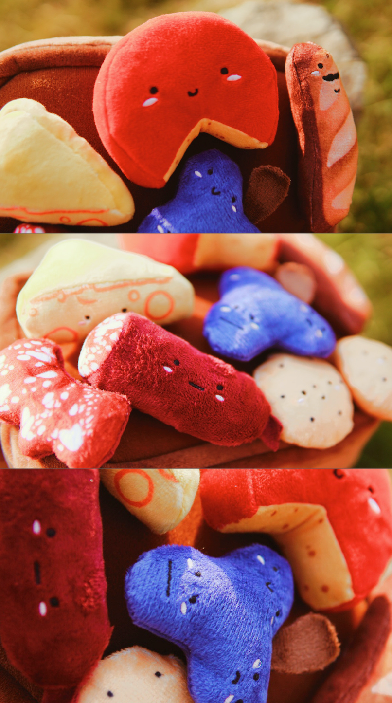 Barkuterie Board Multipiece Pet Plush Toy Ecofriendly